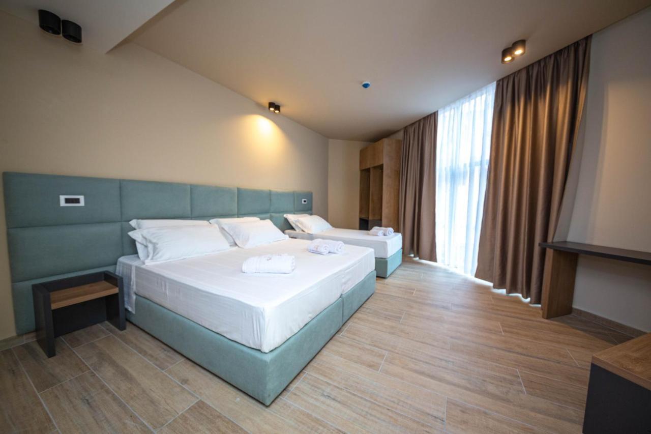 Hotel Alion21 Durrës Exterior foto